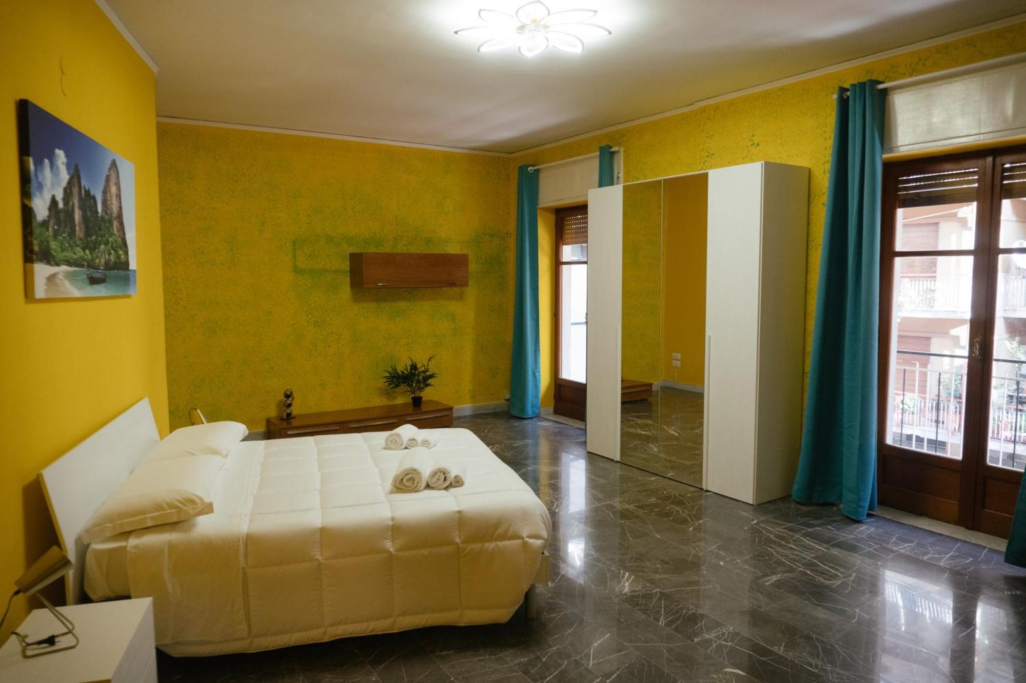Domus Aurea Relax Room Salerno Exterior foto