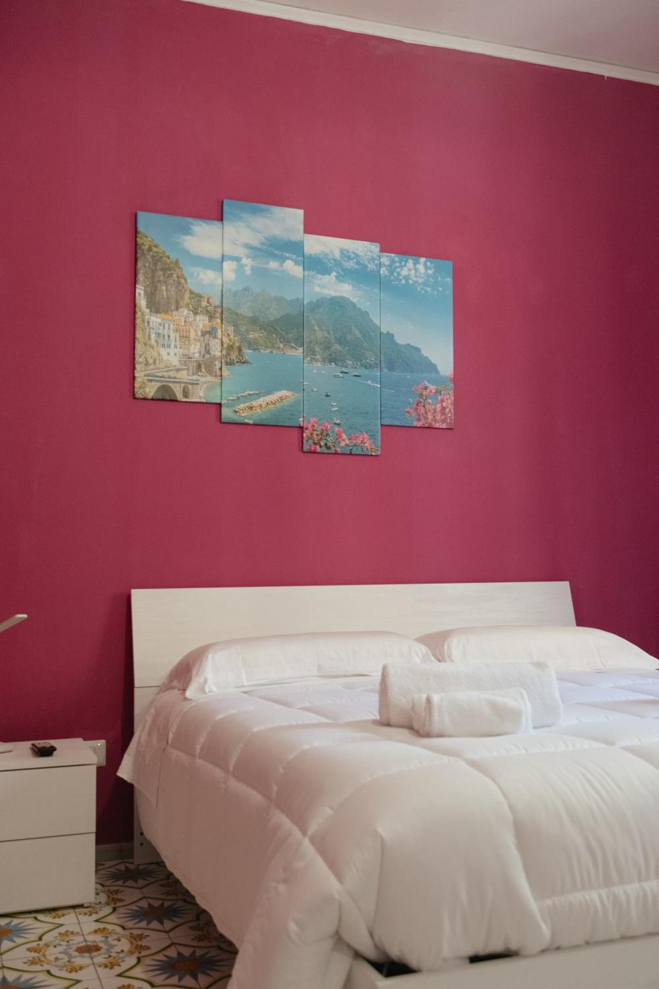 Domus Aurea Relax Room Salerno Exterior foto